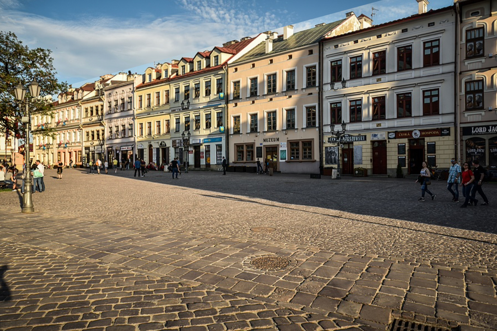 rynek podwyzszony.jpg
