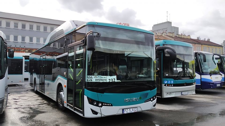 Isuzu Citiport 12 CNG.jpg