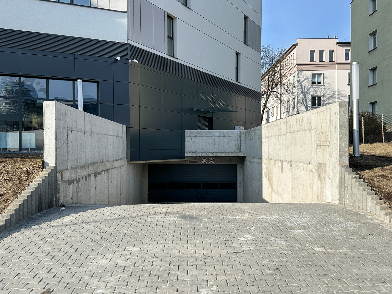 Capital-Towers-Residence-38.jpg