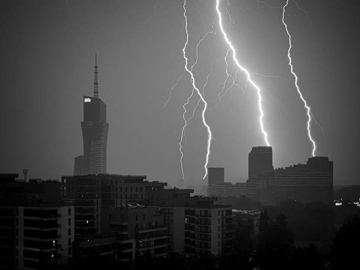Rzeszów Foto Art - Autor Tomasz Kudasik.jpg