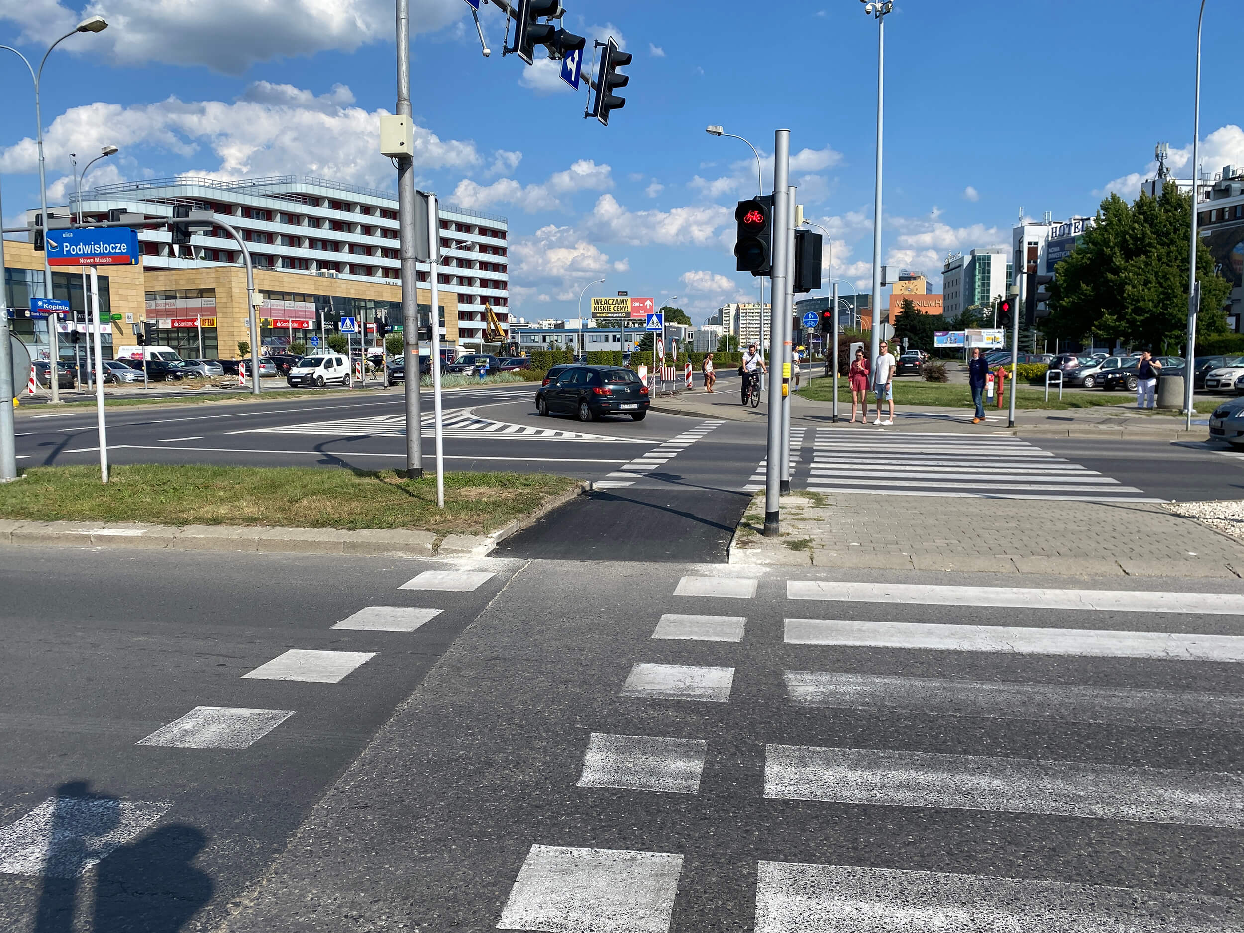 Przejazd rowerowy przez skrzyżowanie Kopisto i Podwisłocze (2).jpg