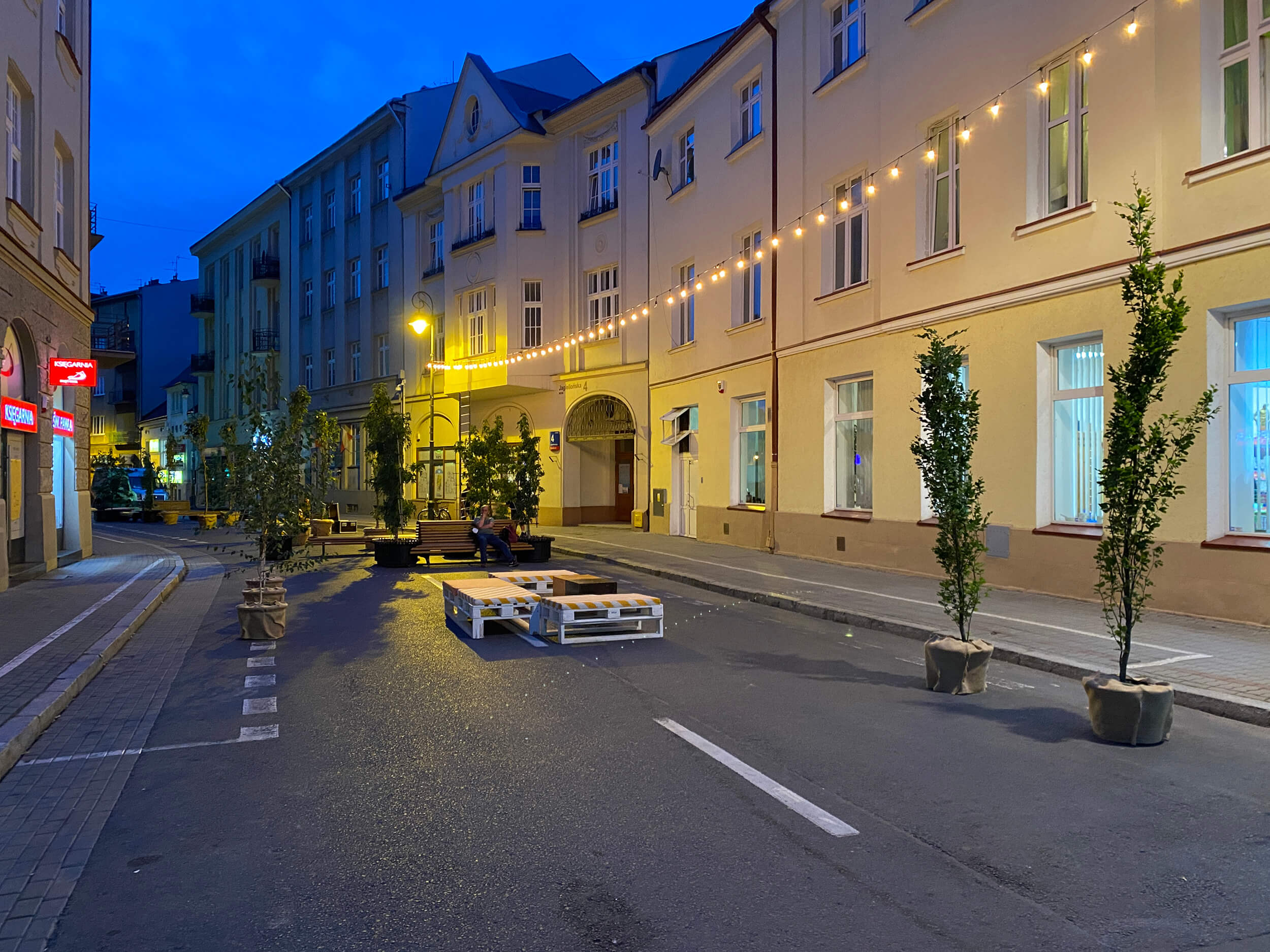 Parklet na Jagiellonśkiej (1).JPG