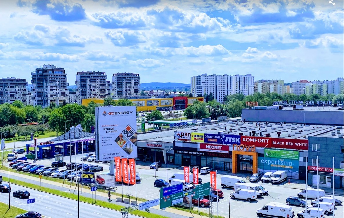 Zrzut ekranu 2022-06-18 184135.jpg