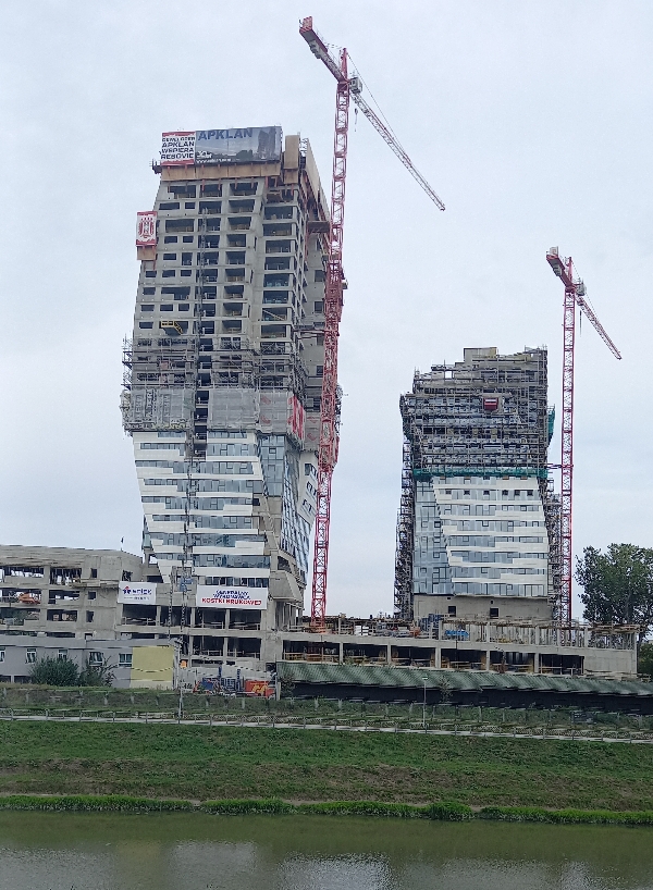 20220925_095556.jpg